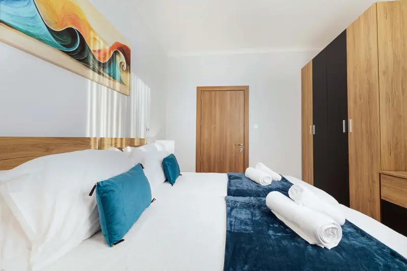 Double bedroom with fresh towels